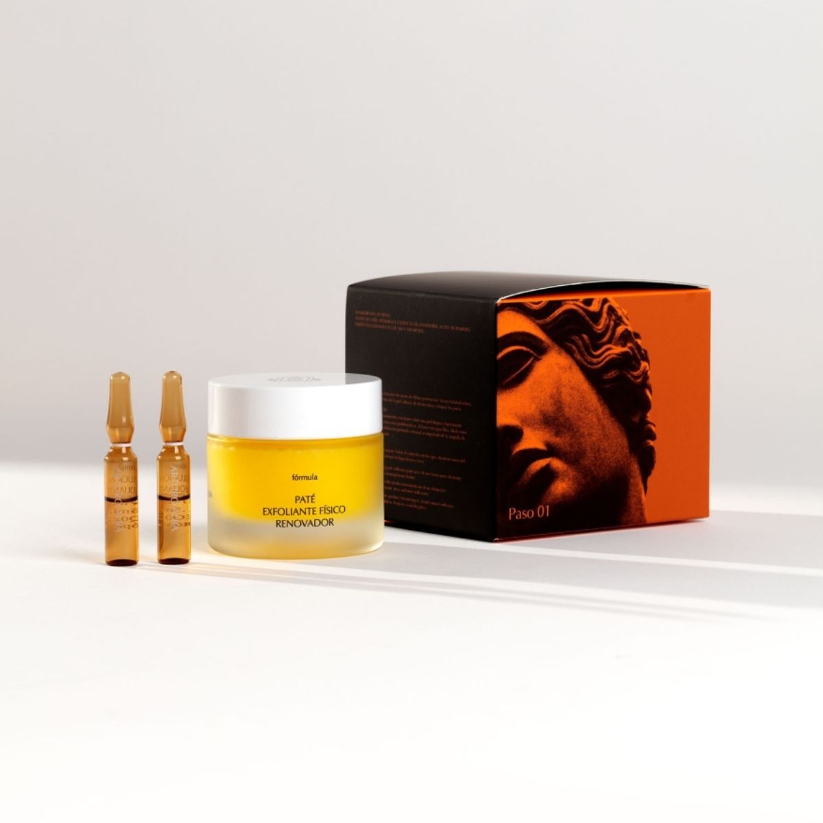 ARTURO ALBA PATÉ EXFOLIANTE FÍSICO RENOVADOR 50G